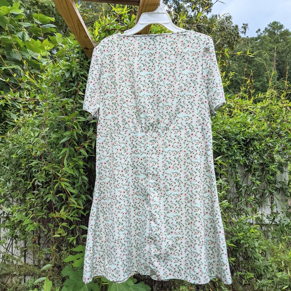 Floral Spring Dress - Picture 2 of 5